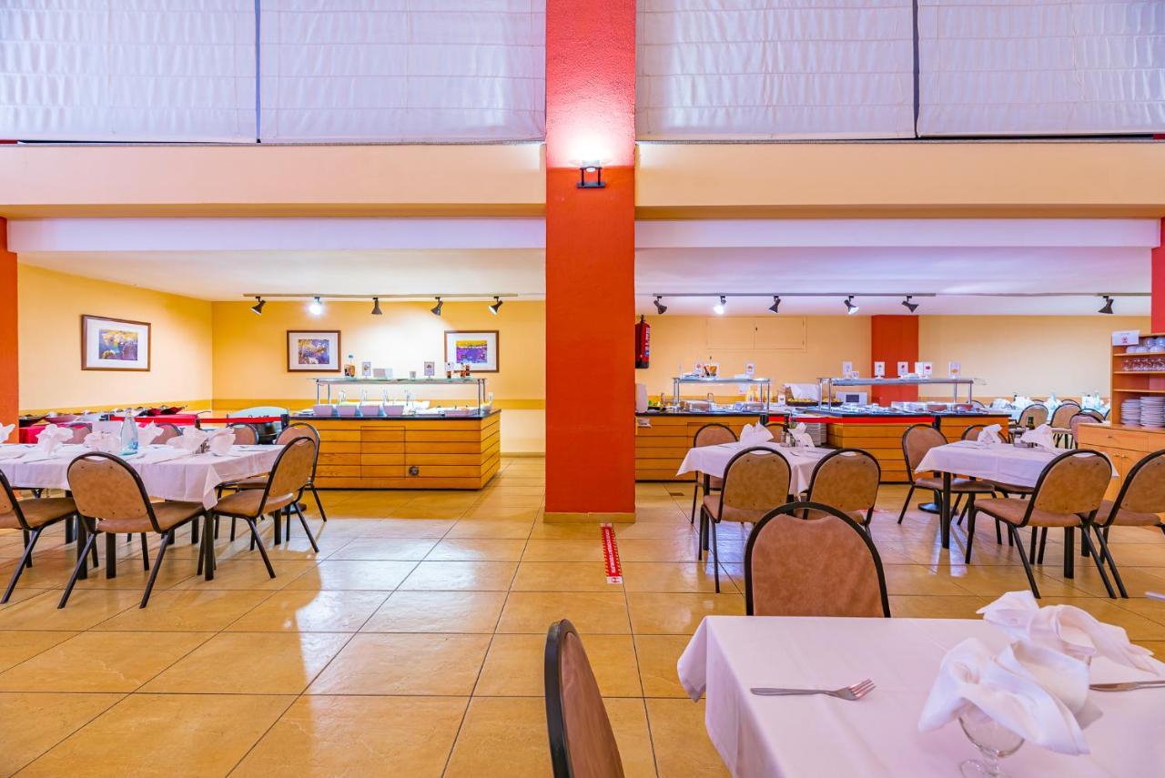 Xon'S Platja Ha Hotel Емпуриабрава Екстериор снимка