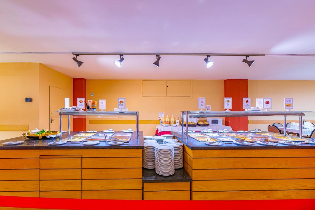 Xon'S Platja Ha Hotel Емпуриабрава Екстериор снимка