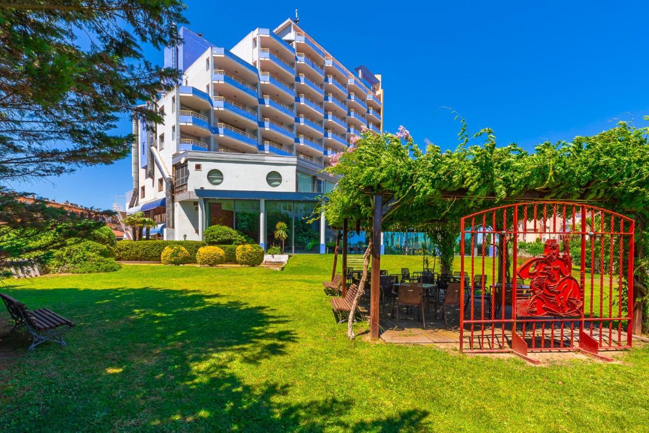 Xon'S Platja Ha Hotel Емпуриабрава Екстериор снимка